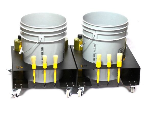 Poka Premium plate til hjulstativ Kobler sammen to  hjulstativ for bøtte 