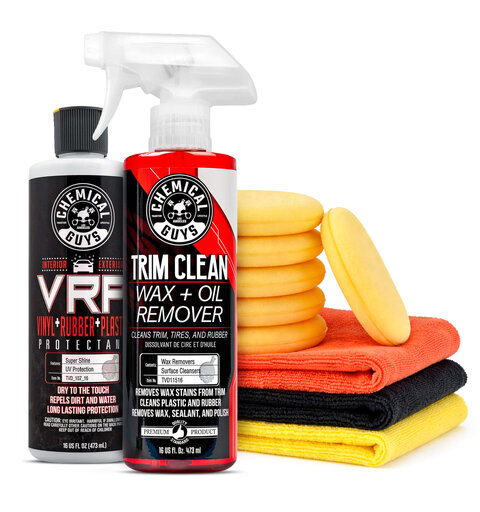 Fjern Polishrester fra Plastlister Redningen etter du har polert bilen