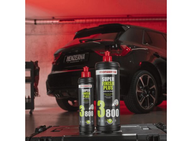 Menzerna Super Finish Plus 3800 – dyp glans og show-car finish