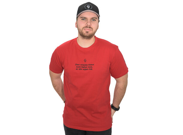 GT T-Shirt Din Egen Tid Rød T-skjorte med trykk - Small