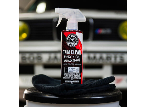 Chemical Guys Trim Clean Wax+Oil Remover Fjerner polishrester på plast, 473ml 