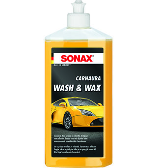 Sonax Carnauba Wash & Wax Bilshampo med ekte karnaubavoks, 500 ml.