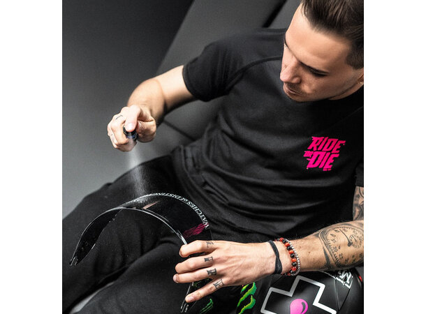 Muc-Off Helmet Care Kit Hjelmpleie sett 