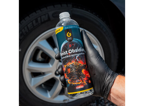 Gloss Factory Beist Obsidian Hydrofobisk, silkesvart finish 