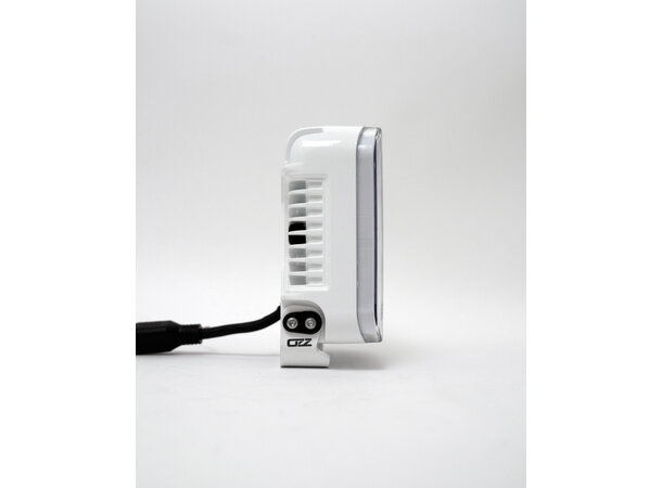 OZZ SQR 7" Hvit – LED fjernlys med boost og varsellys