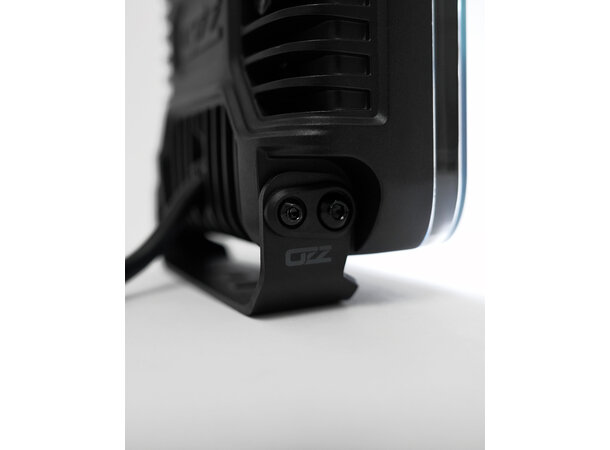 OZZ SQR 9" Black – LED fjernlys med boost og varsellys