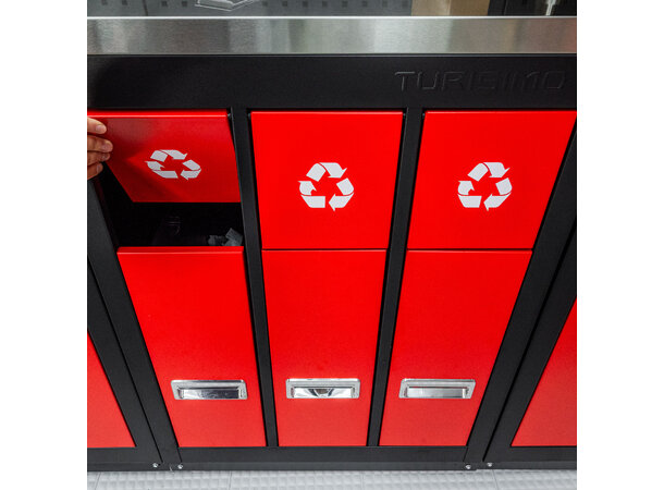 Turisimo underskap med avfallsbøtte i stål – moderne og praktisk