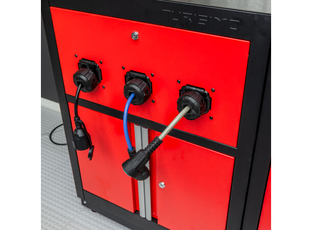 Turisimo multifunksjonsskap med vann, luft og strøm