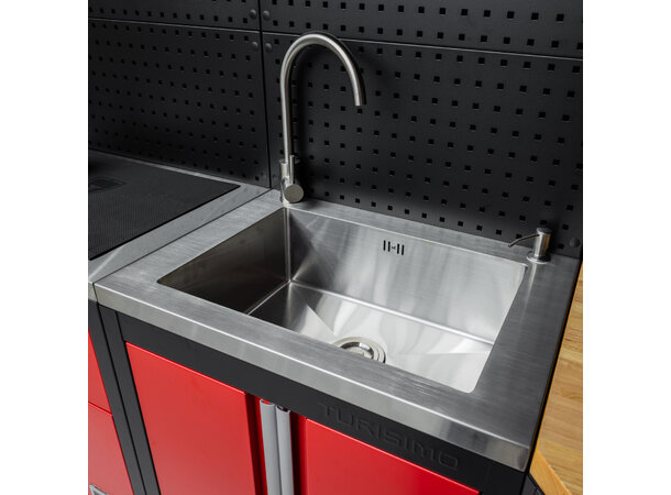 Turisimo underskap med vask i stål – moderne og praktisk