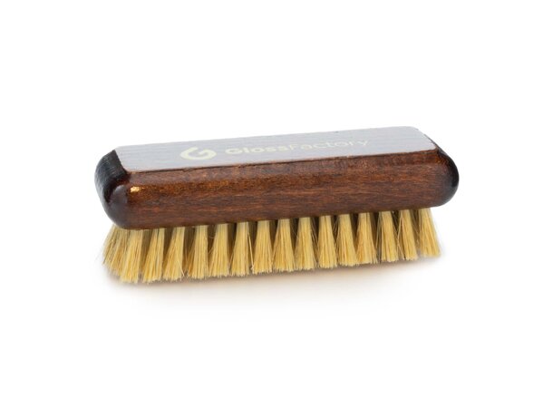 Gloss Factory Leather Brush – myk og effektiv skinnbørste