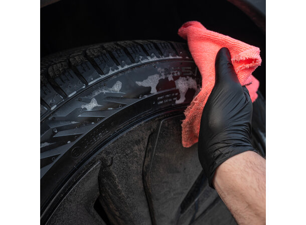 Gloss Factory Tyre Shine – Glans og beskyttelse for dekk