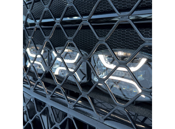 OZZ XO1 P LED Fjernlys Sort