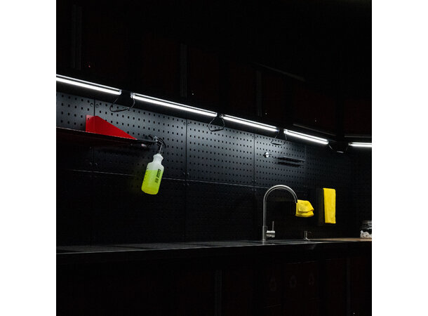 Turisimo LED-lyspakke for skap – 3 LED-lys & EU-plugg