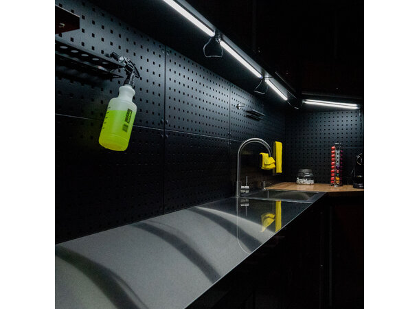 Turisimo LED-lyspakke for skap – 3 LED-lys & EU-plugg