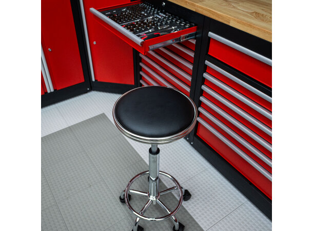 Turisimo barstol for garasje – justerbar og robust