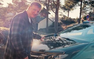 Ultimat glans på sort bil