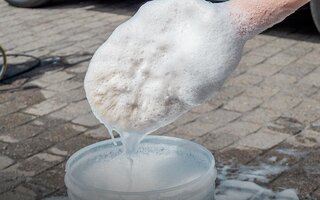 Bilvaskens ABC - Dropp svampen - Få en rener bil uten riper