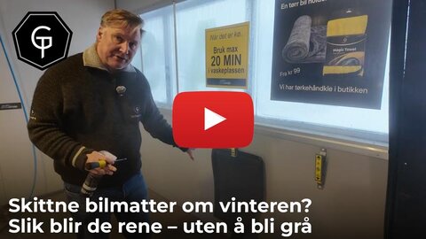Skittne bilmatter om vinteren? Slik blir de rene – uten å bli grå