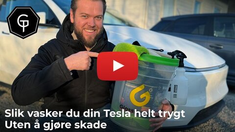 Slik vasker du din Tesla helt trygt - Uten å gjøre skade