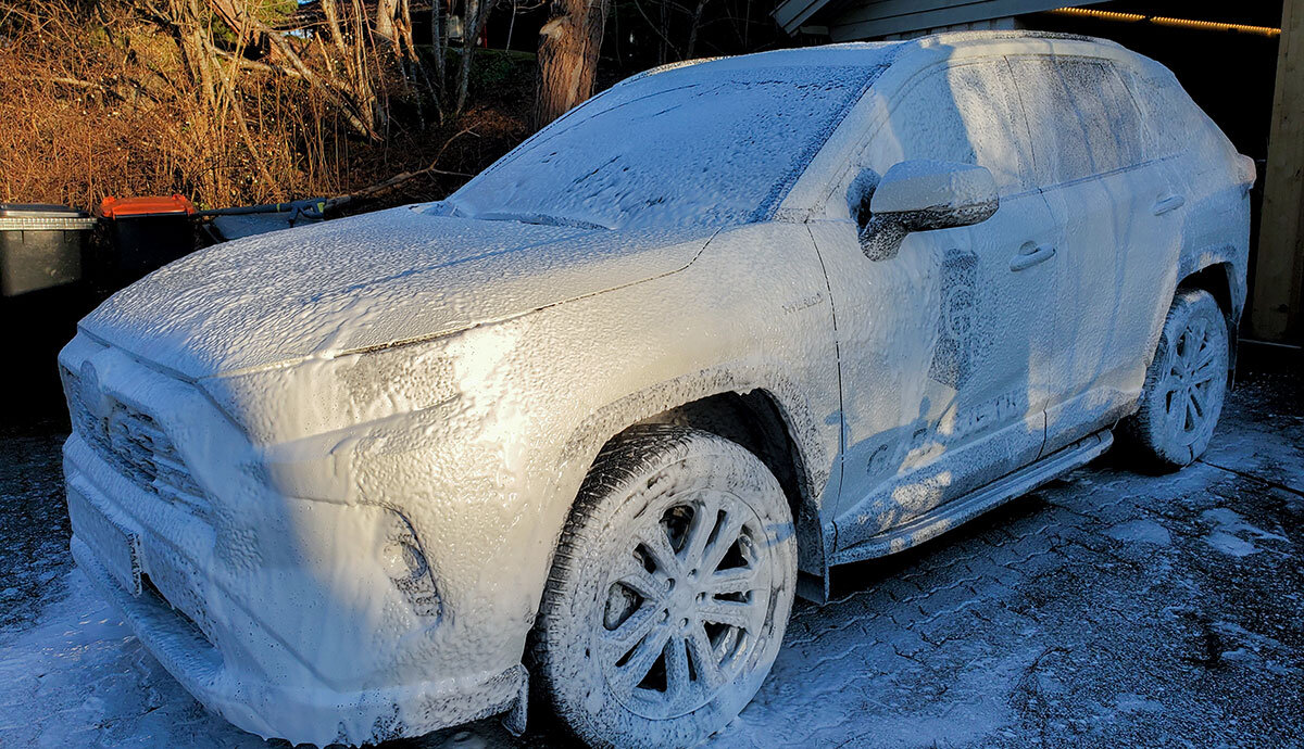 Skumvask av bil gir bedre bilvask!